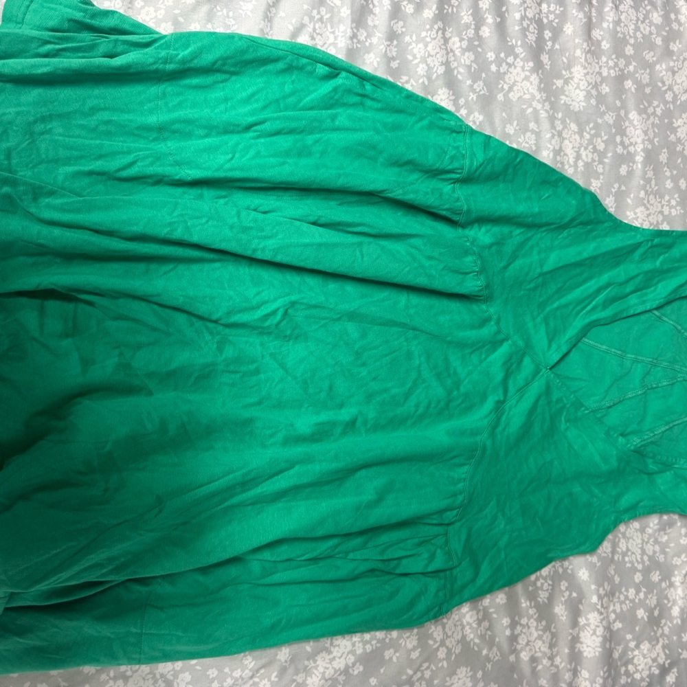 Vibrant Green Sleeveless Dress